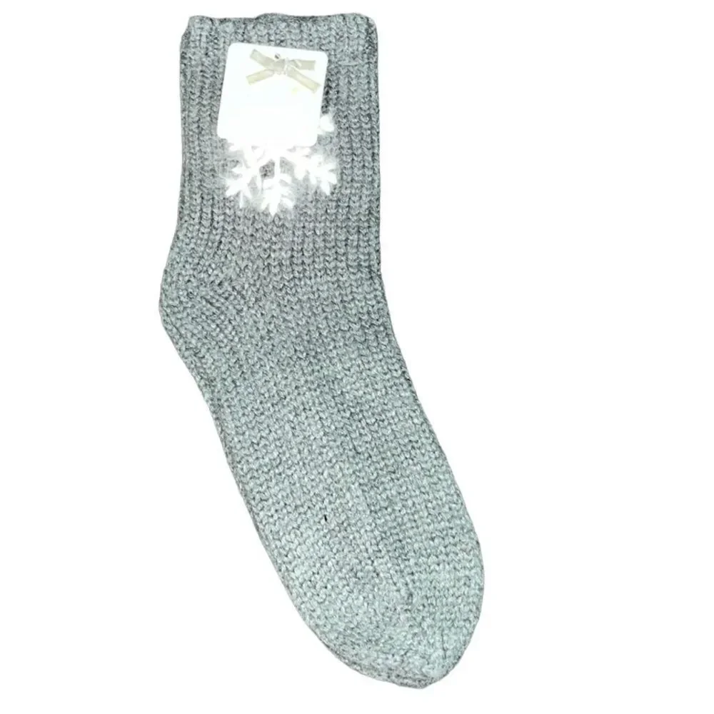 Lemon Women’s Snowflake Knit Socks - One Size